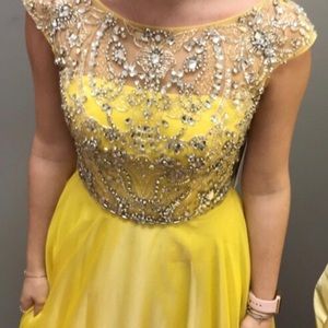Sherri Hill Yellow Chiffon Floor Length Gown